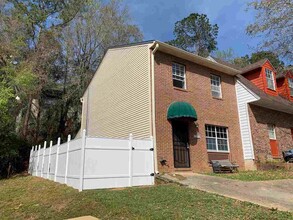 Building Photo - 2372 Gregory Dr