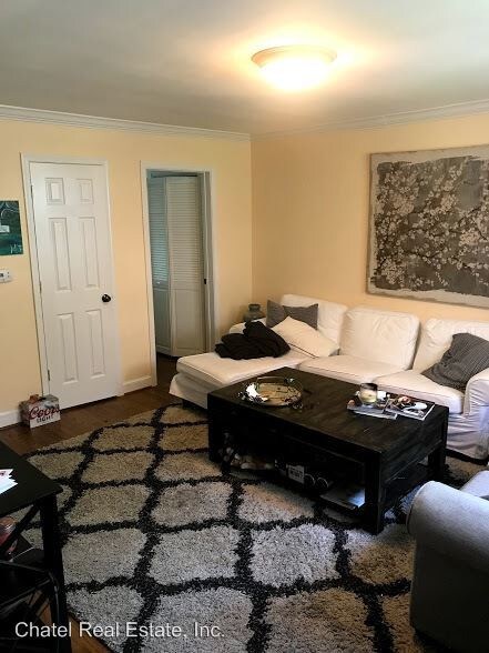 Foto principal - 3628 Whitehaven Pkwy NW