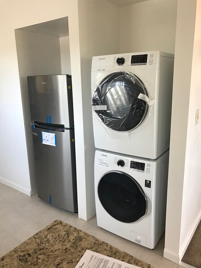 Foto del edificio - 2135 Felt St