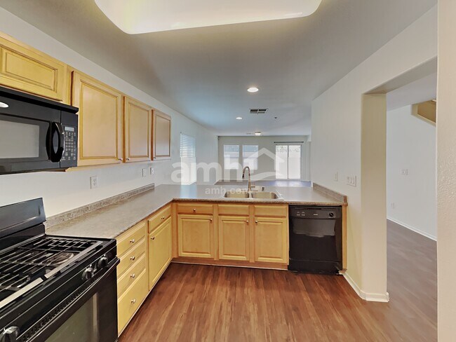 Foto del edificio - 7601 Seda Ct