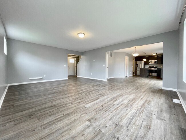 Building Photo - Four Bedroom Home in Fruitport
