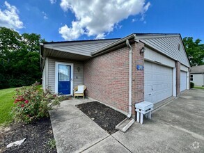 Building Photo - 242 Overbrook Ct