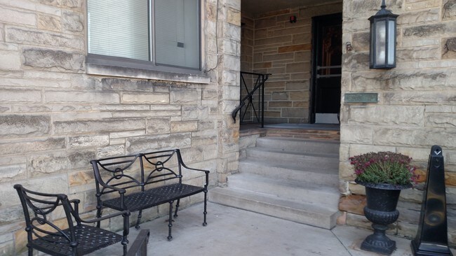 Foto del edificio - The Tuscany Apartments 300 Washington Rd.