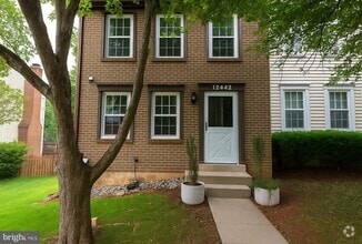 Building Photo - 12442 Quail Woods Dr