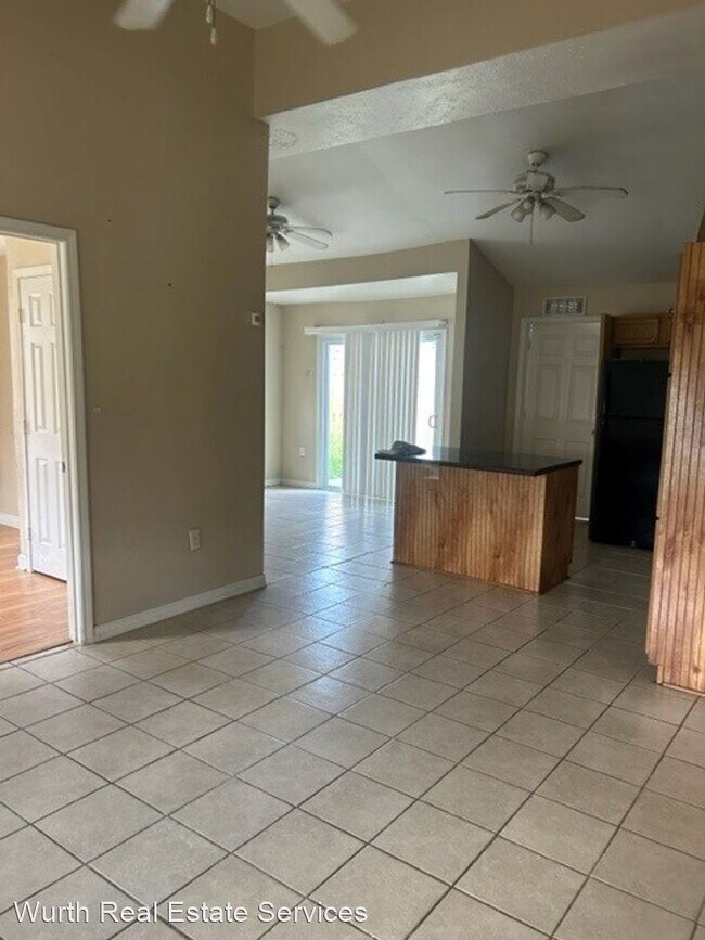 Foto del edificio - 3 br, 1 bath House - 1909 Esther Street