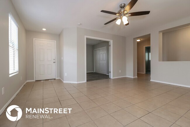 Foto del edificio - 11841 W Corrine Dr