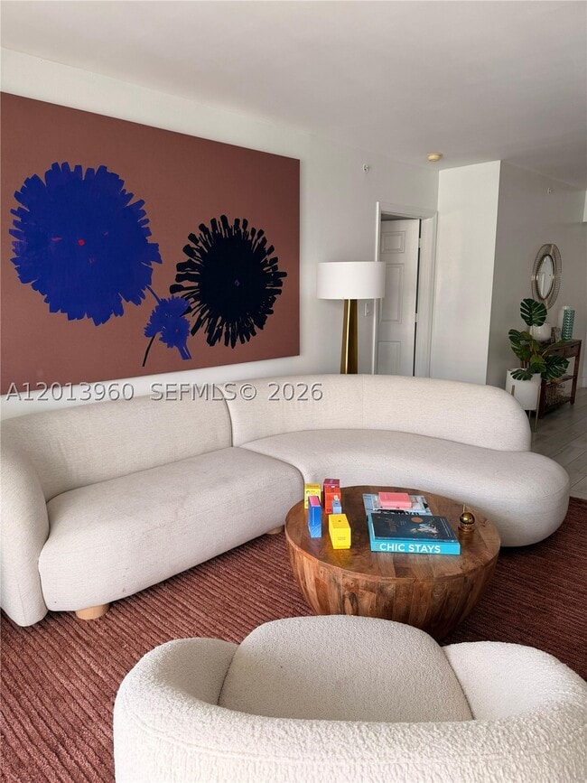 Building Photo - 1155 Brickell Bay Dr