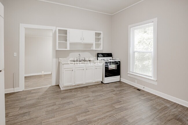 Foto del edificio - Charming 2 Bedroom in Spartanburg!