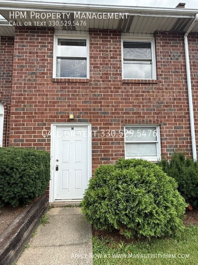 Building Photo - 1161 Frost Rd