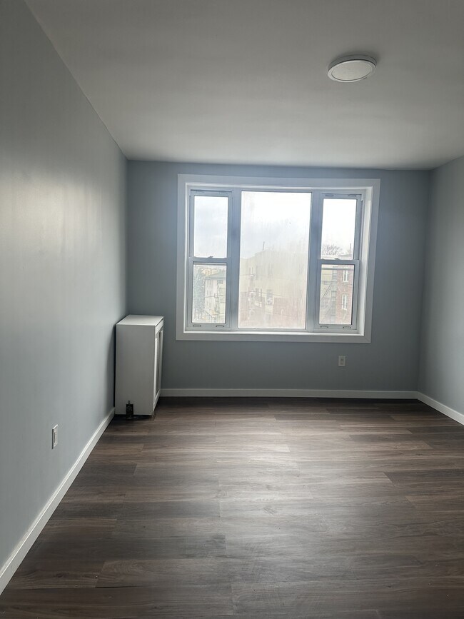 Foto del edificio - 154 Radford St