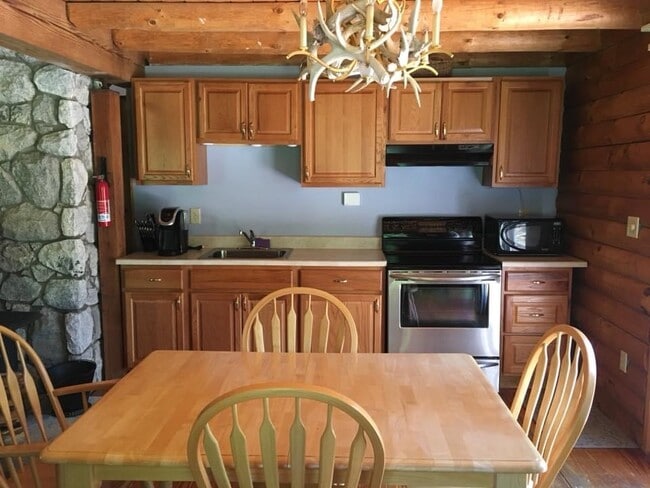 Kitchen view #2 - 137 Marshall St