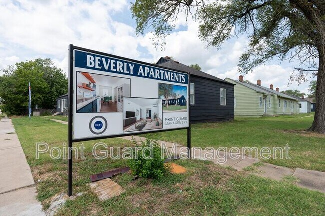 Foto del edificio - 5218 E Lincoln St