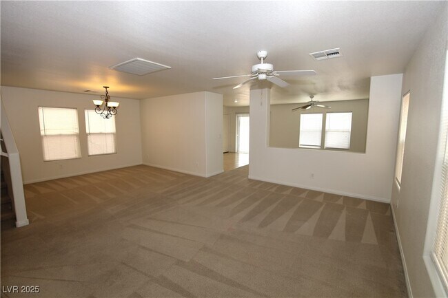 Foto del edificio - 5221 Fireside Ranch Ave