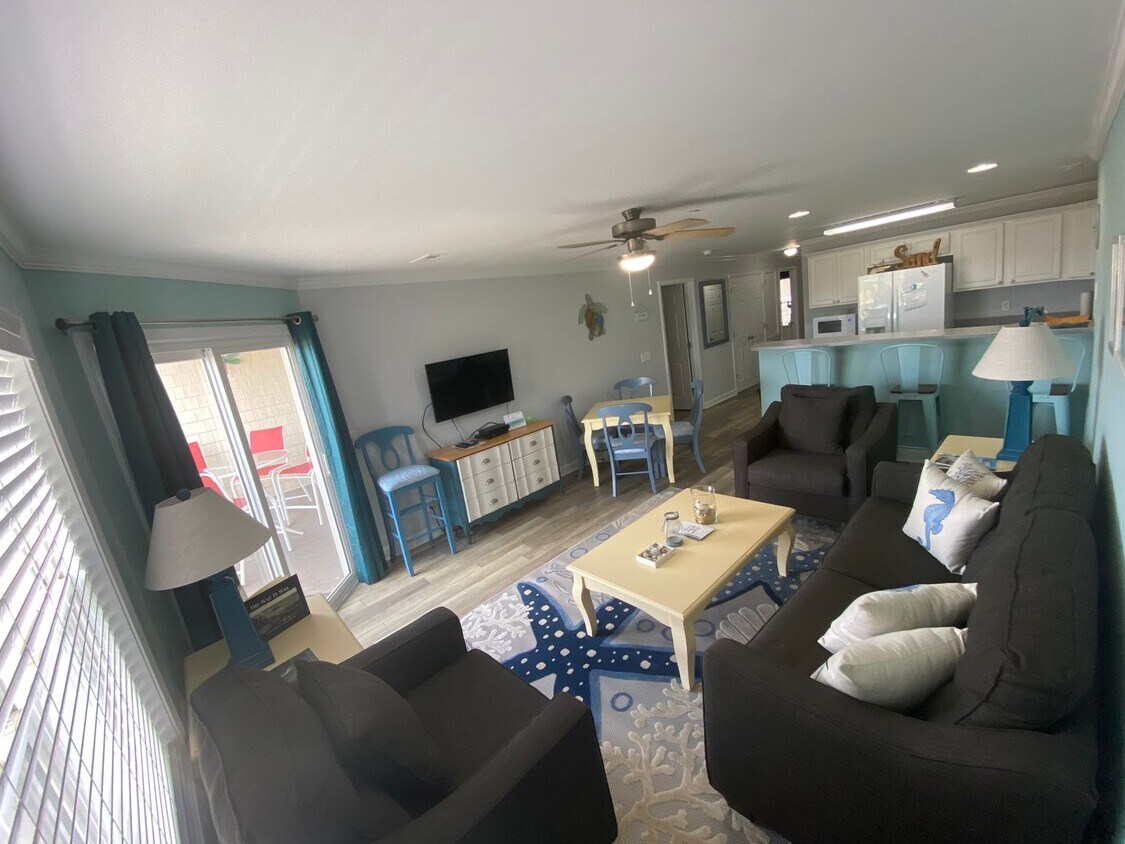 Primary Photo - Monthly Rental! Oceanview Condo - Sea Bree...