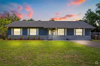 Building Photo - 4849 Jay Dr