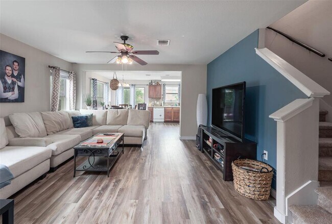 Foto del edificio - 5307 Viewpoint Dr