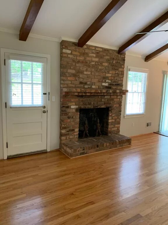 Building Photo - 127 Shallowford Rd