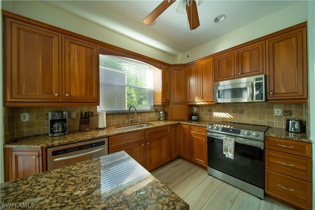 Foto del edificio - 25621 Inlet Way Ct