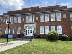 Building Photo - 200 E Umstead St