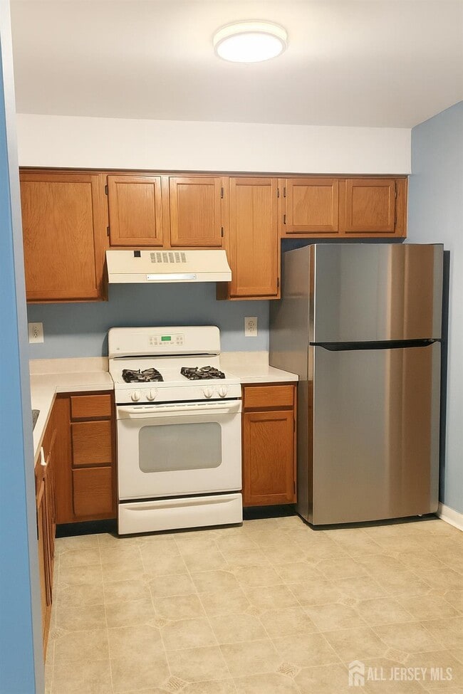 Building Photo - 177 Andover Pl