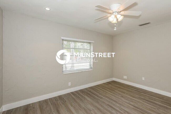 Foto del edificio - 2 Bedroom Pet-Friendly Home in Hollywood, ...