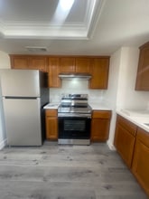 Building Photo - 148 E Amador St
