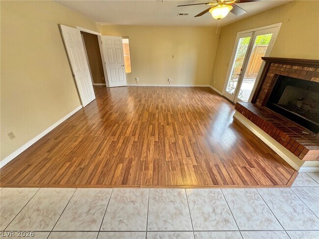 Foto del edificio - 8240 Tivoli Cove Dr