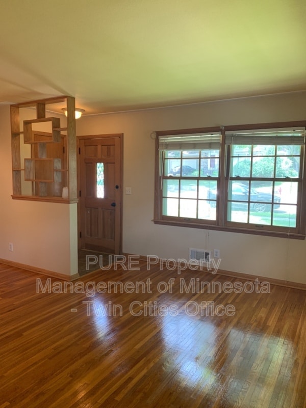 Building Photo - 5717 Xerxes Ave S