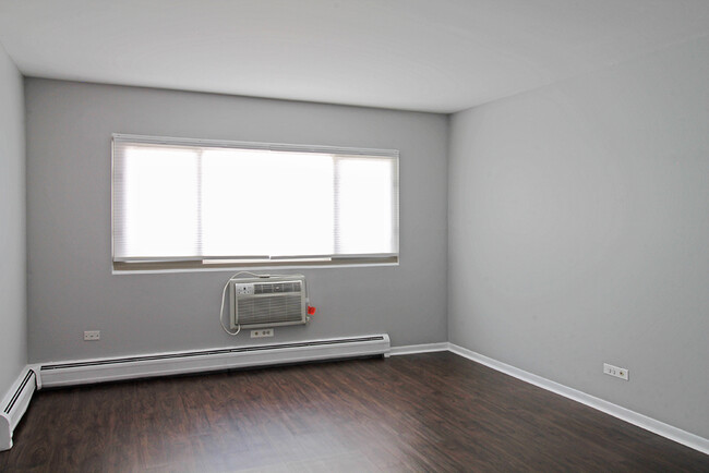 1 Bedroom - 37 Rockford Ave.