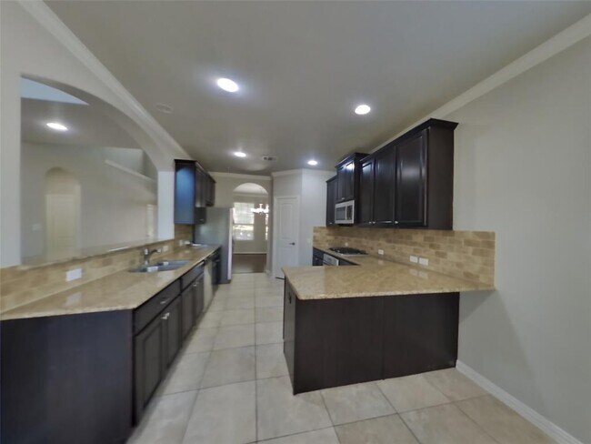 Foto del edificio - 1913 Colony Glen Ln