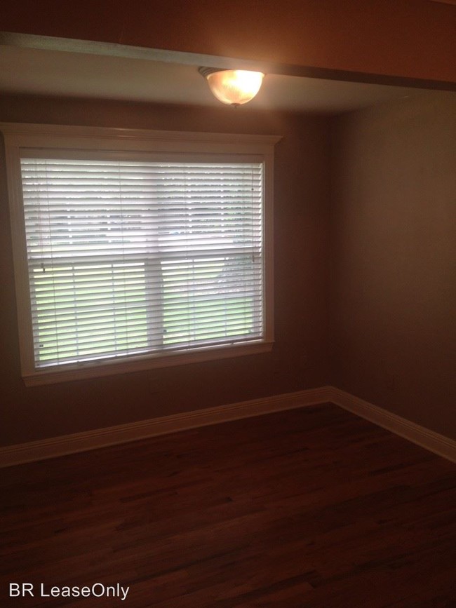 Building Photo - 3 br, 2 bath House - 5024 Bluebonnet Rd.