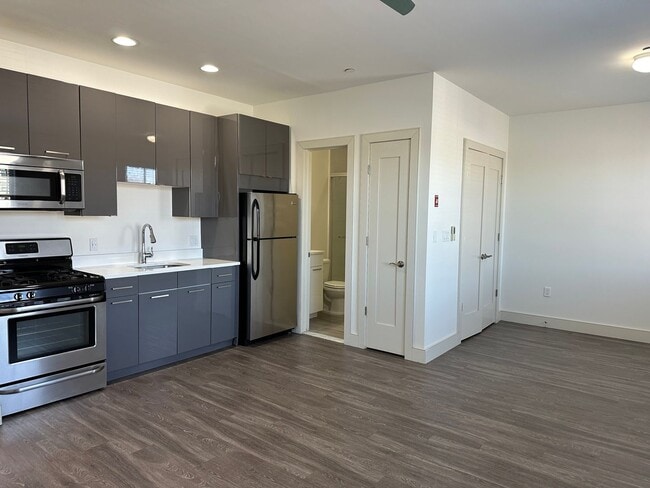 Photo - Village Place Apartments