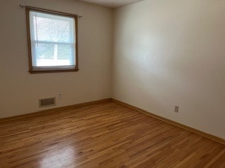 Building Photo - 307 Kingsbury St