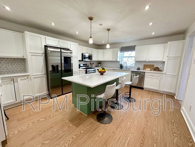 Foto del edificio - 715 N Beatty St