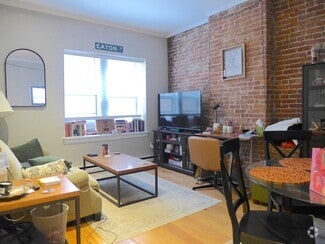 Building Photo - 42 Saint Botolph St
