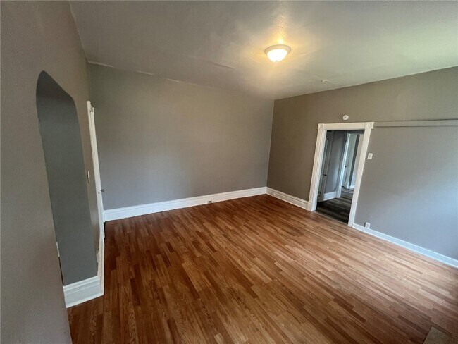 Foto del edificio - 3135 Chippewa St