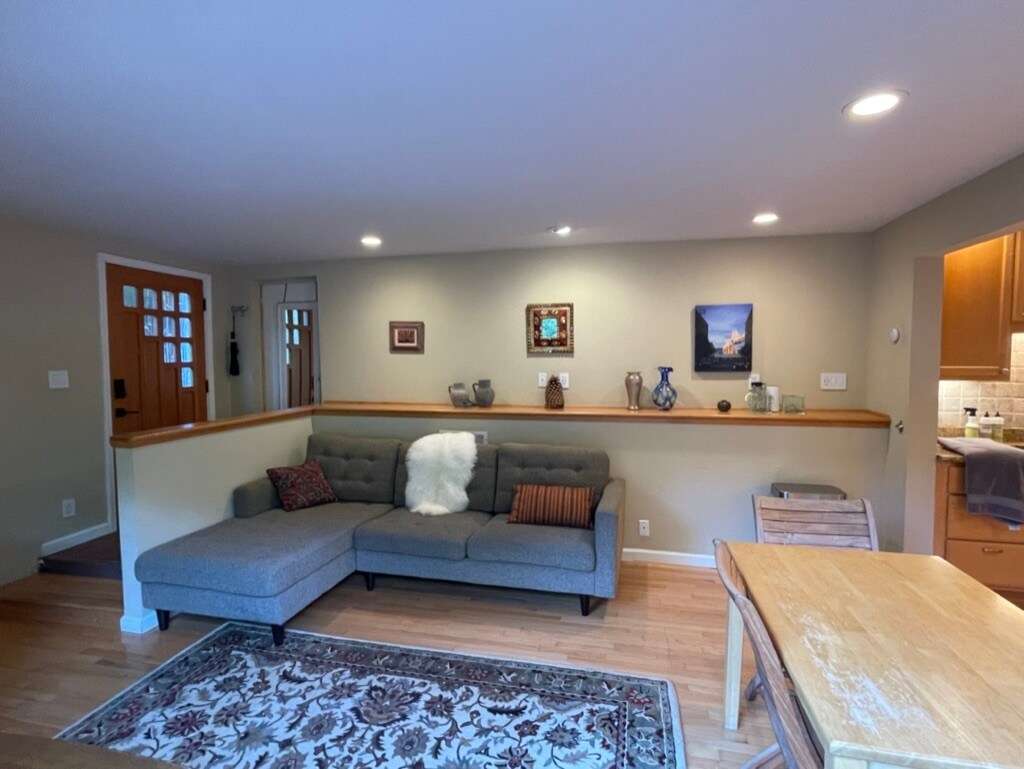 17 Edgecroft Rd Unit Edgecroft, Kensington, CA 94707 Apartments in