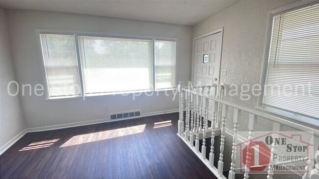 Foto del edificio - Beautifully Remodeled 2-bedroom, 1-bath ho...