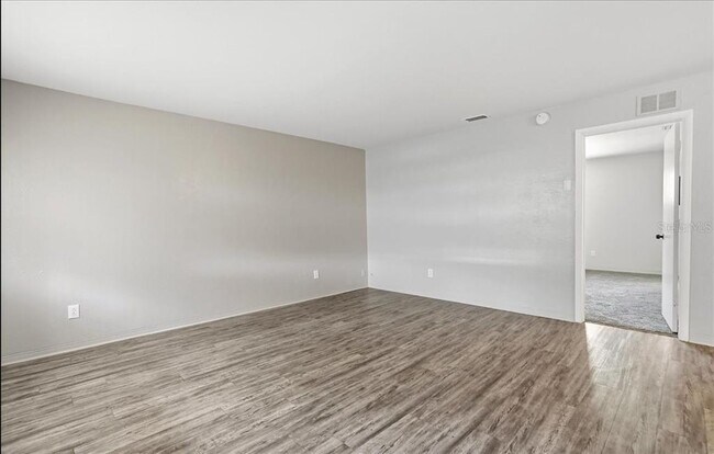 Foto del edificio - 5991 Fairfield Ave S