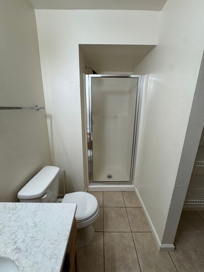 Foto del edificio - 1412-1414-1414 Greensboro Dr