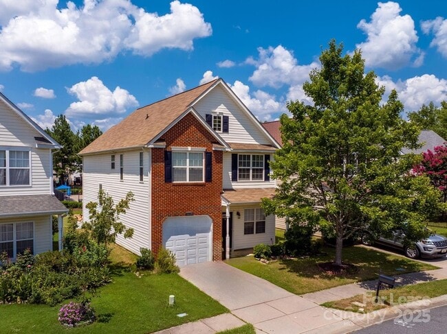 Building Photo - 12116 Honor Guard Ave