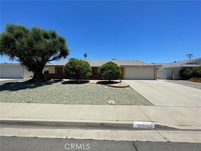 Primary Photo - 28940 Portsmouth Dr