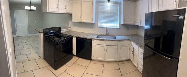 Foto del edificio - 6804 Lancer Ln