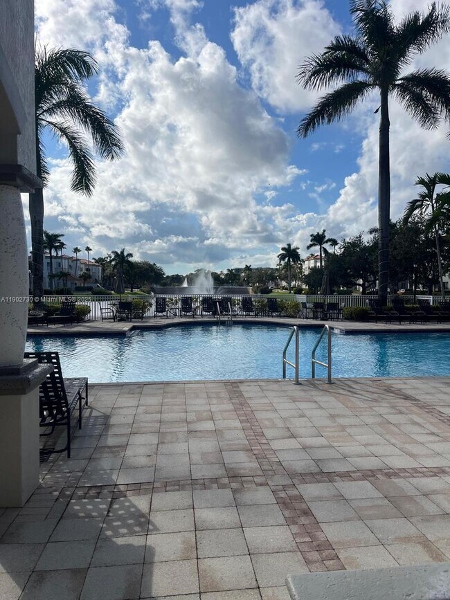 Foto del edificio - 11010 Legacy Dr