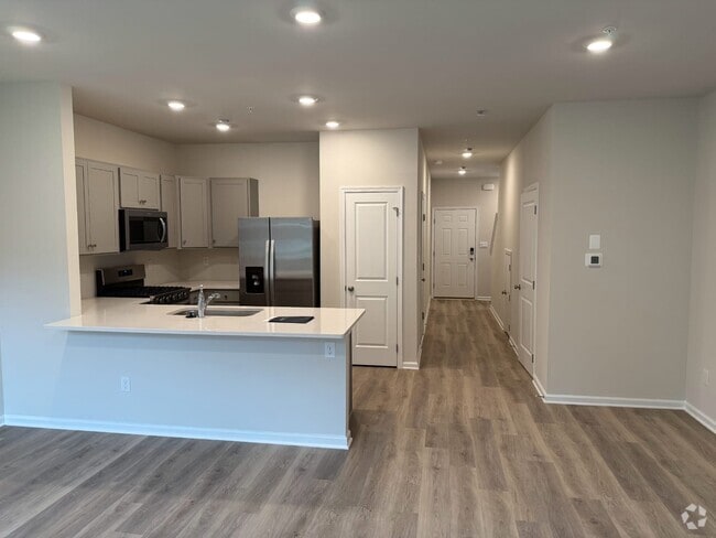 Building Photo - 1195 Susan Cir