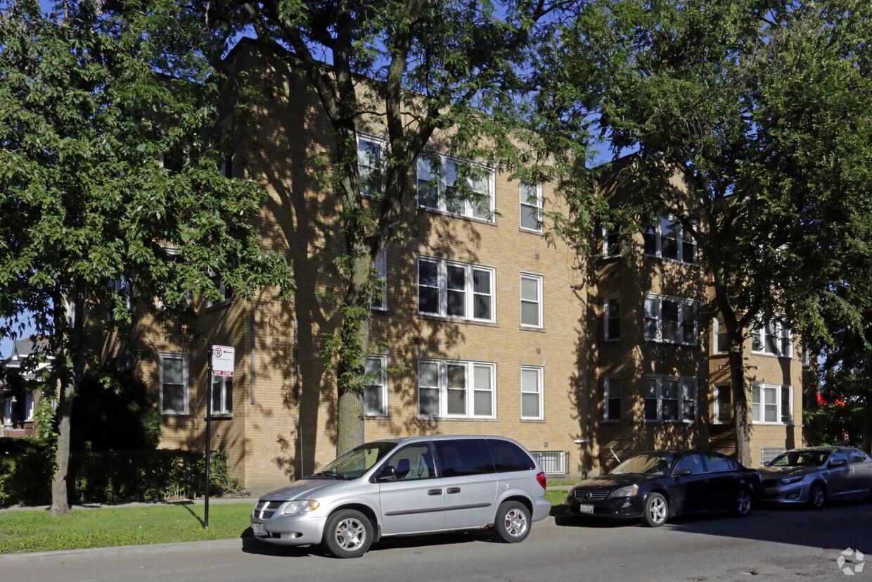 Primary Photo - 4400-4402 W Parker Ave