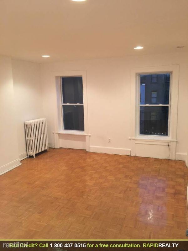 Primary Photo - 152 Washington Ave