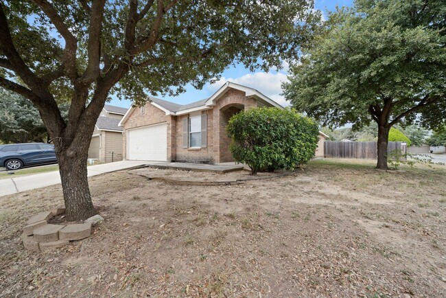 Foto del edificio - 7951 Oak Pointe