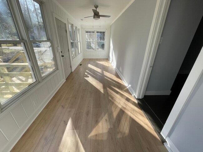 Foto del edificio - 2147 St James Dr