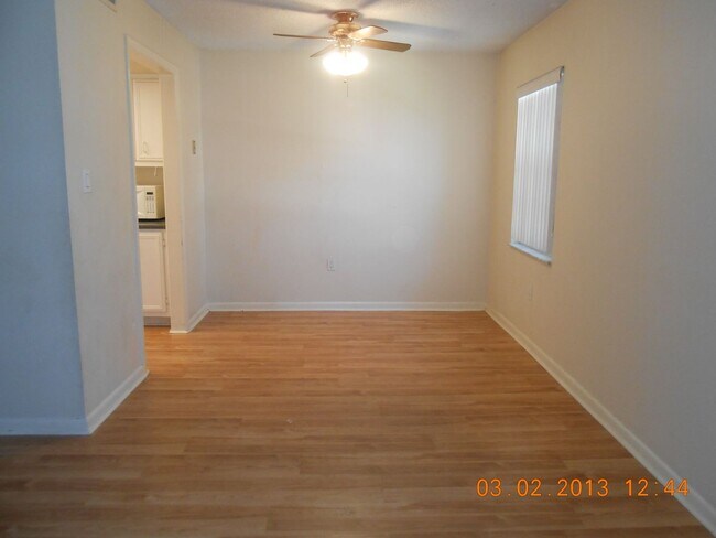 Foto del edificio - 2/2 condo Downtown Leesburg